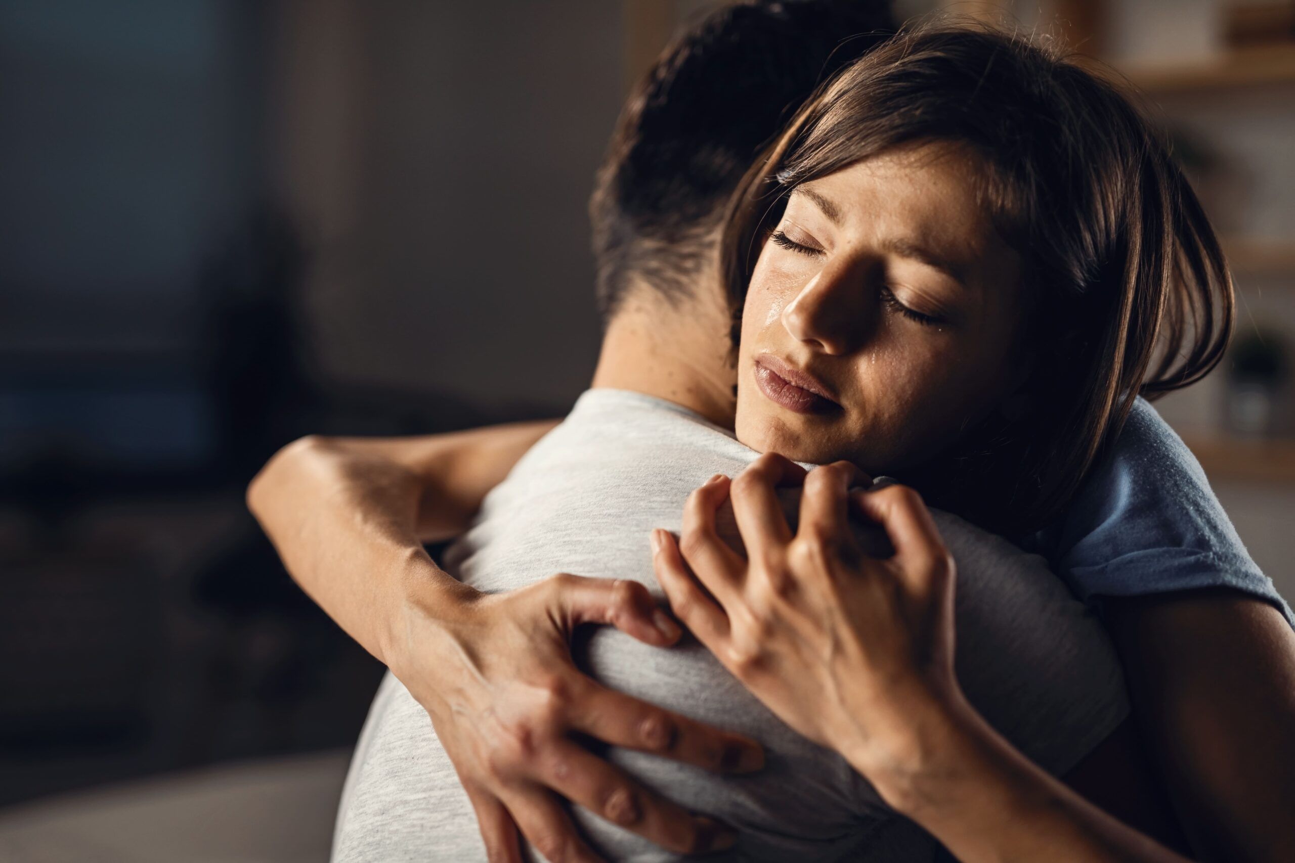 Dependencia emocional: cómo saber si estás confundiendo amor con necesidad Dependencia emocional: cómo saber si estás confundiendo amor con necesidad